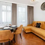Browar Gdanski Wrzeszcz Deluxe By Renters Apartmanhotel