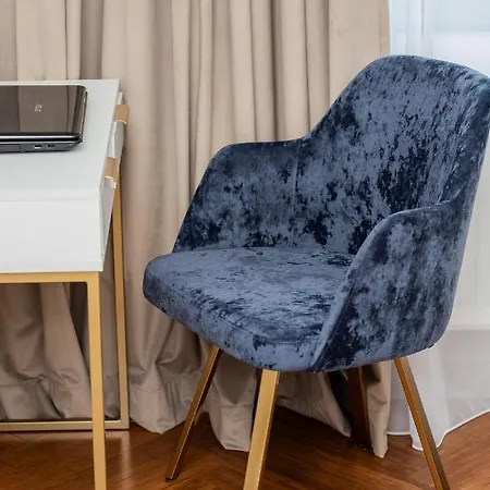 Stylish & Trendy Browar Gdanski By Renters 4* Gdańsk